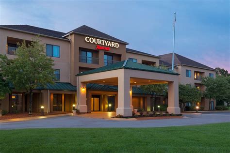 hotels fairlawn ohio|Find hotels in Fairlawn, OH from $43